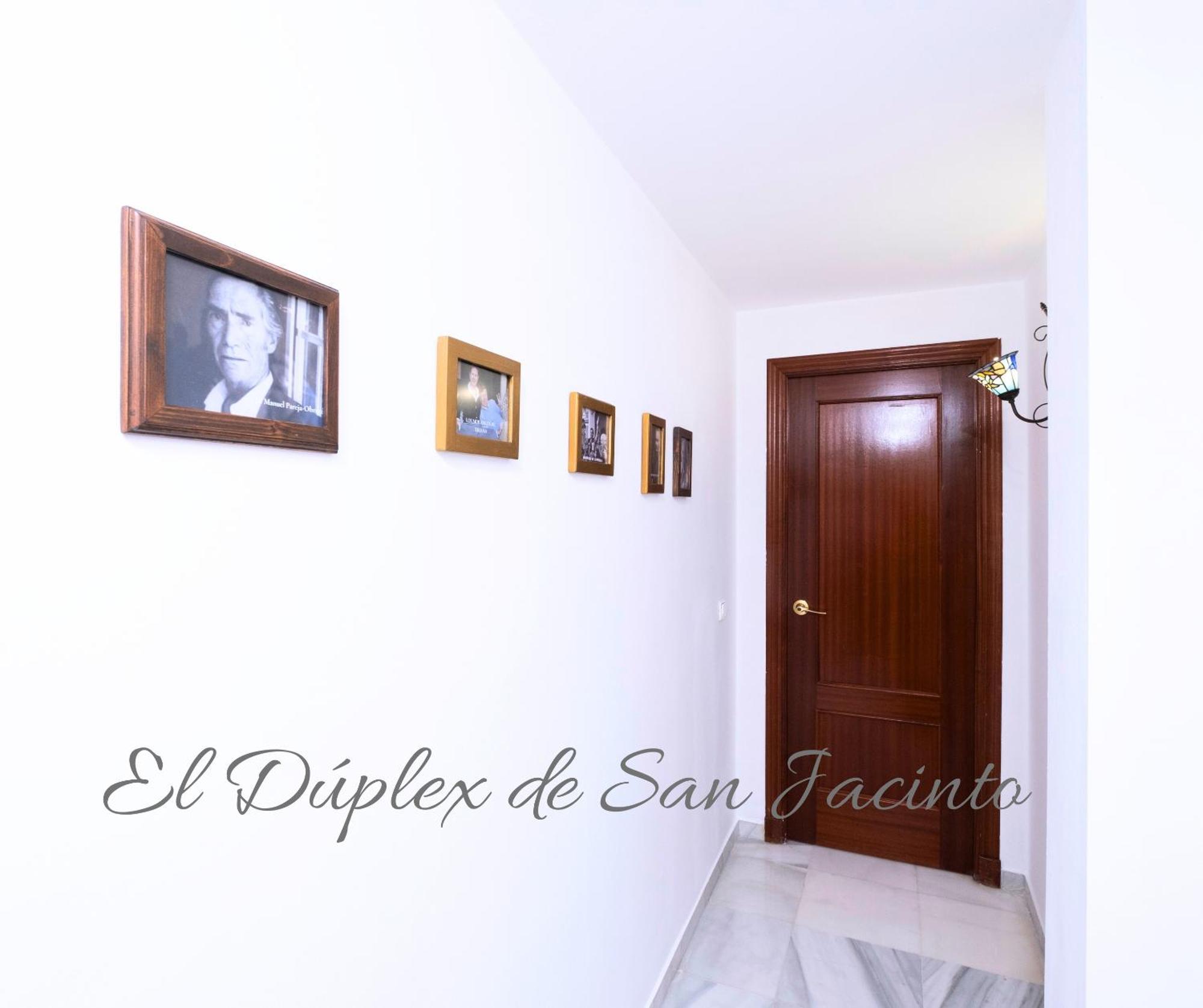 Appartamento El Duplex De San Jacinto Siviglia Esterno foto