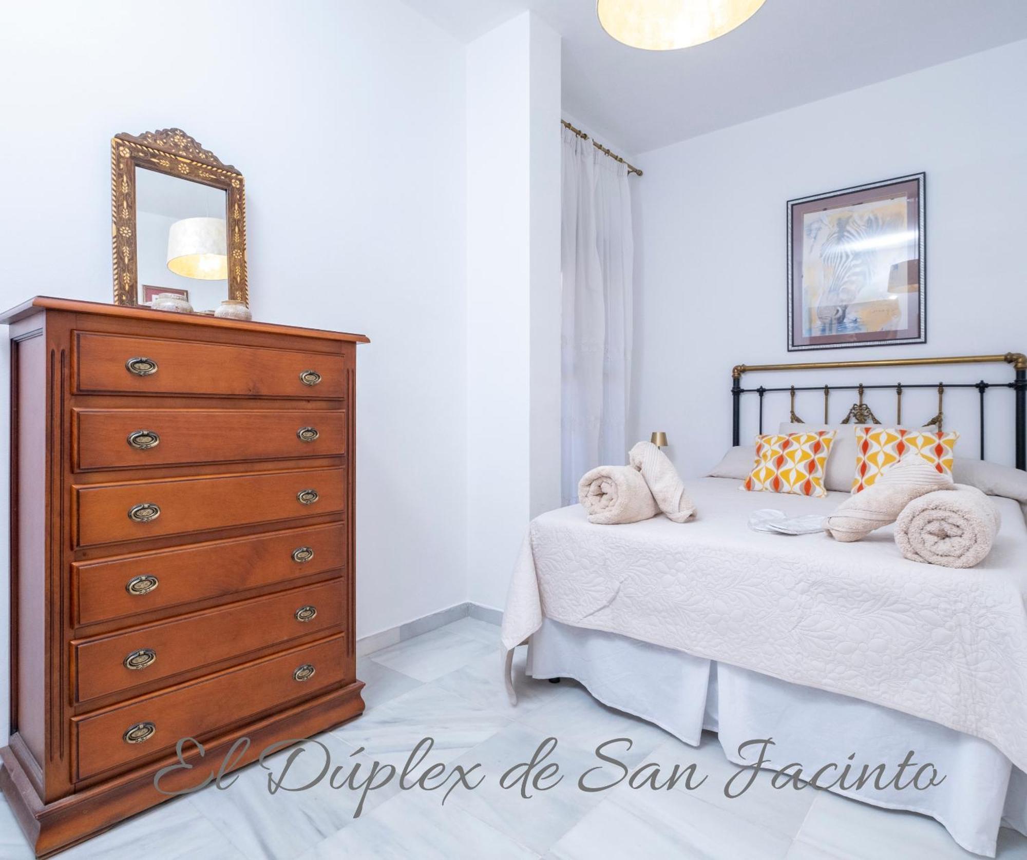 Appartamento El Duplex De San Jacinto Siviglia Esterno foto