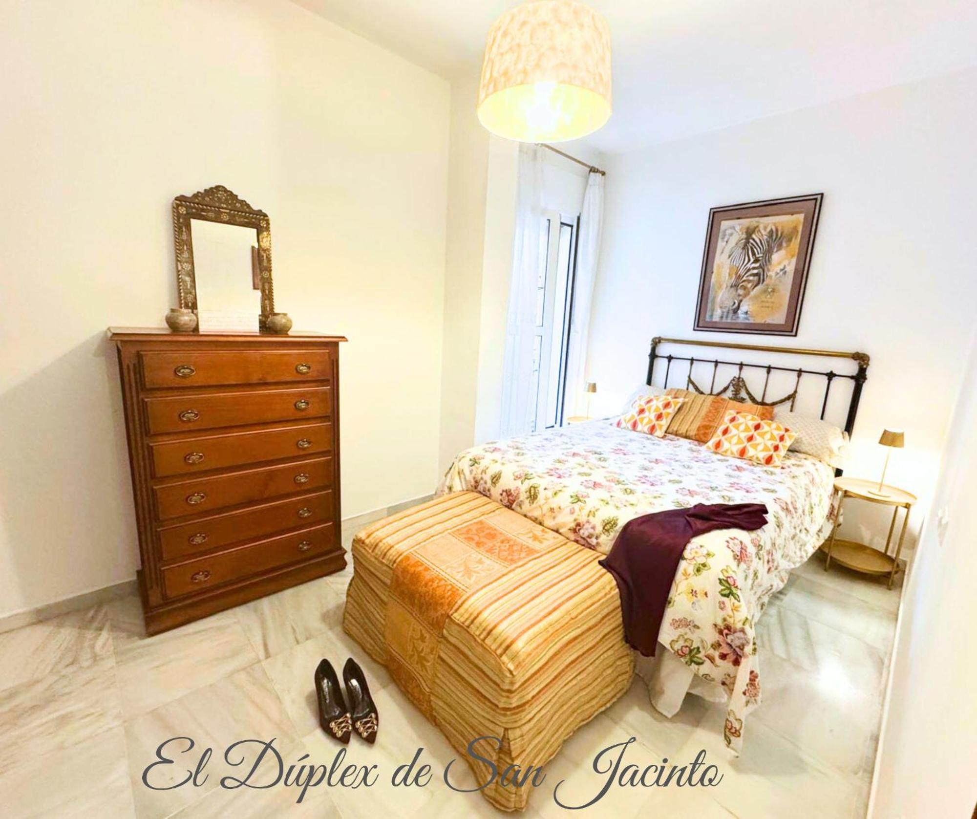 Appartamento El Duplex De San Jacinto Siviglia Esterno foto